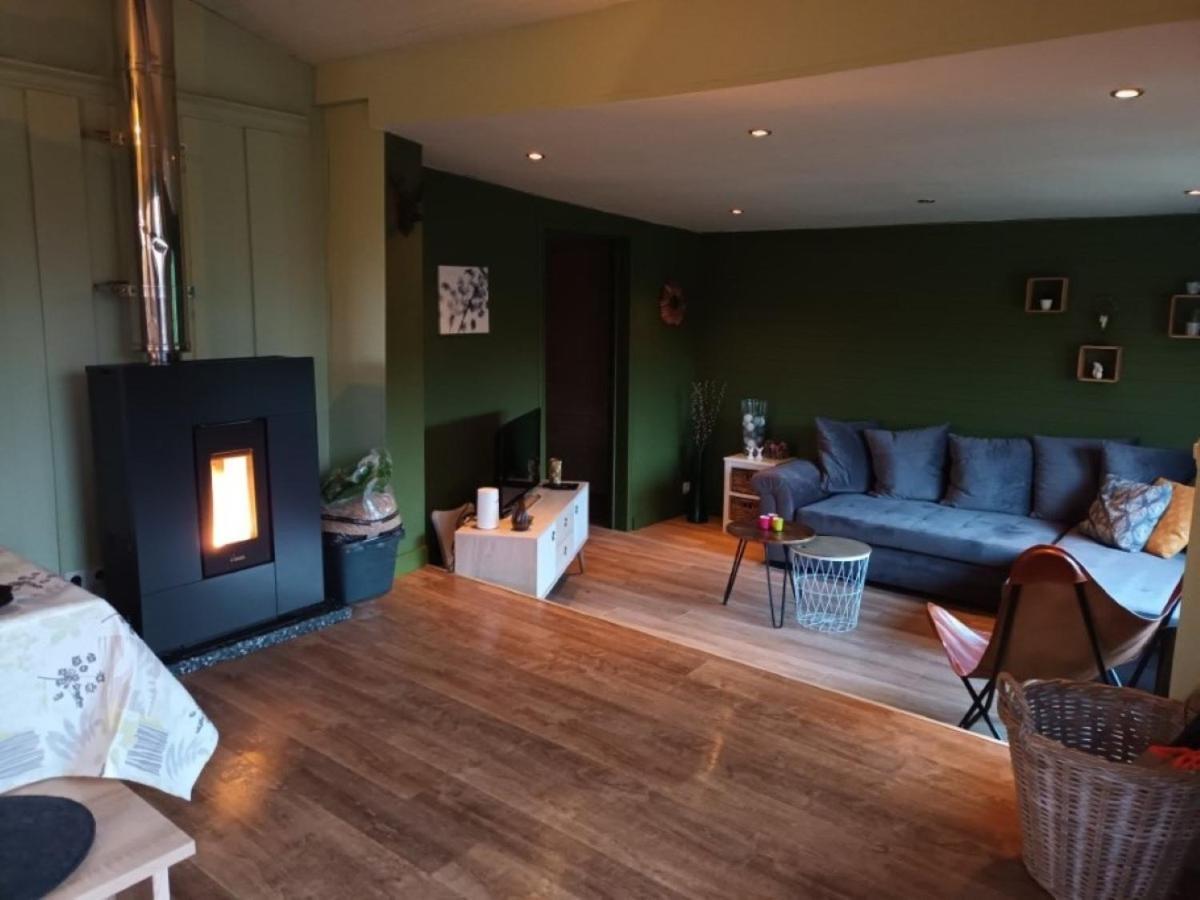 Chalet Nutons Somme-Leuze Exterior photo